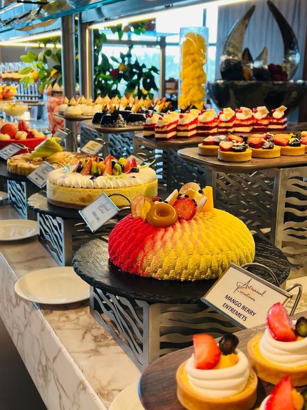 <strong>Celebrate Eid Al Fitr at its Finest with Bab Al Qasr Hotel</strong>